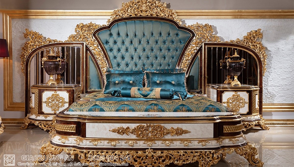 Giường ngủ cổ điển dát vàng sang trọng