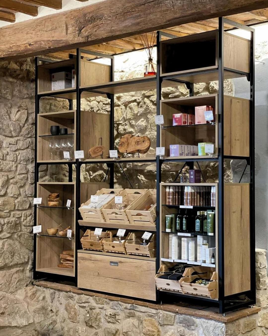 nội thất trưng bày-Thiết kế nội thất showroom trưng bày, kệ trưng bày - GIA TRƯỜNG AN