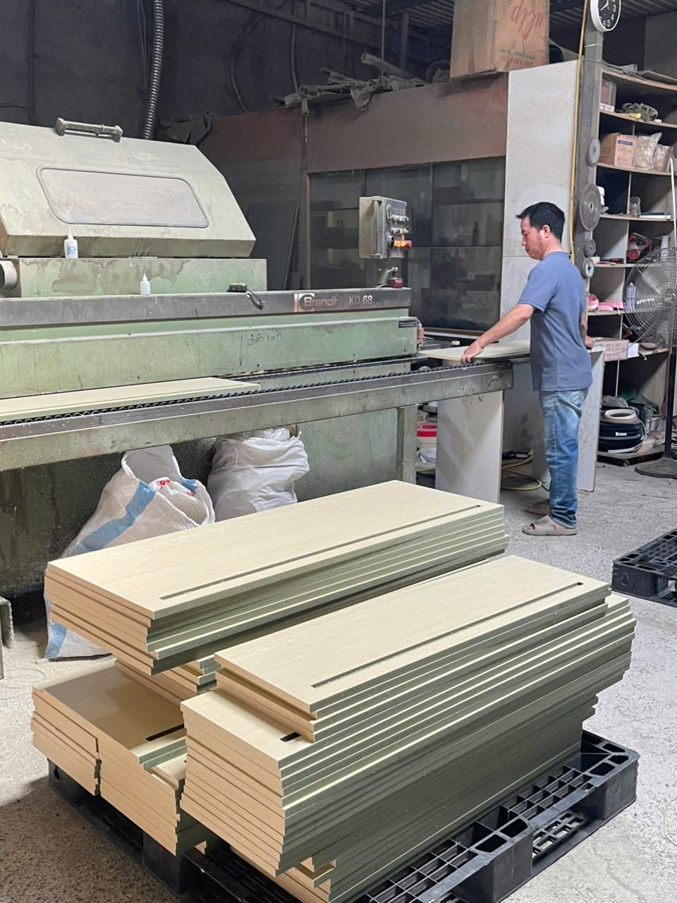 QUY TRÌNH GIA CÔNG TẠI XƯỞNG GỖ GIA TRƯỜNG AN – CHUYÊN NGHIỆP, CHẤT LƯỢNG, ĐÚNG TIẾN ĐỘ - Gia Trường An